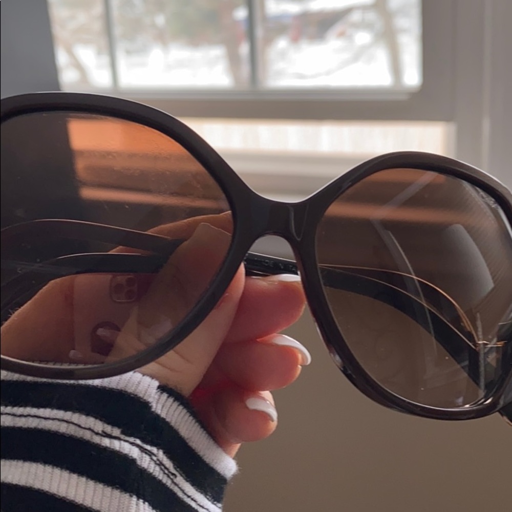 Chloe’ Sun Glasses EUC - Picture 5 of 8